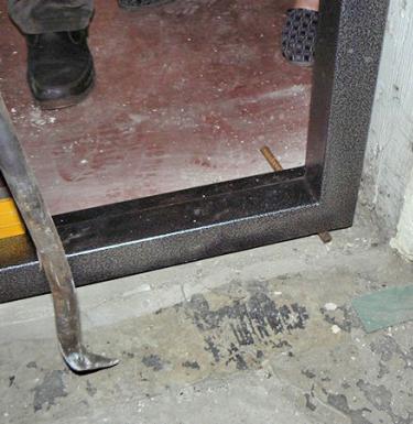 Инструкция с описанием специфики монтажа входной двери из метала в доме и квартире Как устанавливать железную дверь